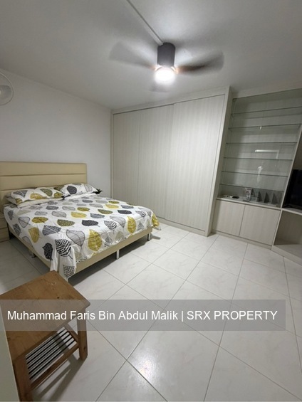 Blk 429 Hougang Avenue 6 (Hougang), HDB Executive #633026541